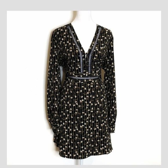 NWT Topshop Black Floral Mini Dress Long Sleeve A-Line Style Cut Out Bodice 10 - Picture 6 of 16